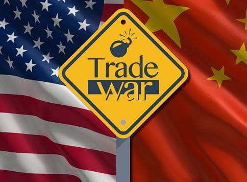 ThinkstockPhotos-910139426 USA and China Trade war